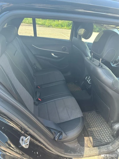 Mercedes-Benz E 2022, photo 2/14
