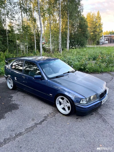 BMW 316 1997, photo 2/9