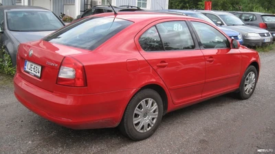 Skoda Octavia 2009, photo 2/4