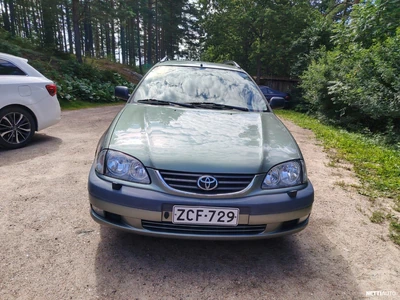 Toyota Avensis 2001, kuva 5/10