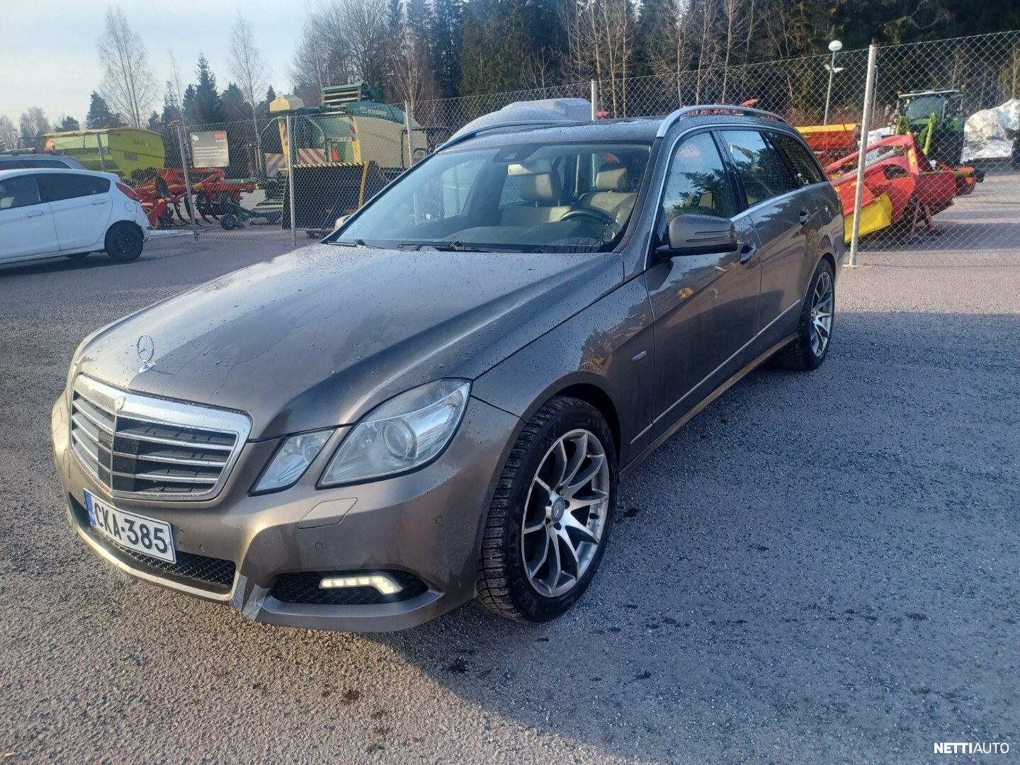 Mercedes-Benz E