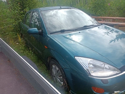 Ford Focus Sedan 2000, photo 6/11