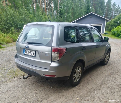 Subaru Forester 2,0 X TD BR 2010, kuva 4/8