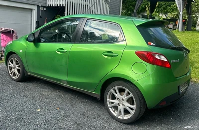 Mazda 2 1,3 Classic 5MT 5ov Z01 2008, kuva 1/10