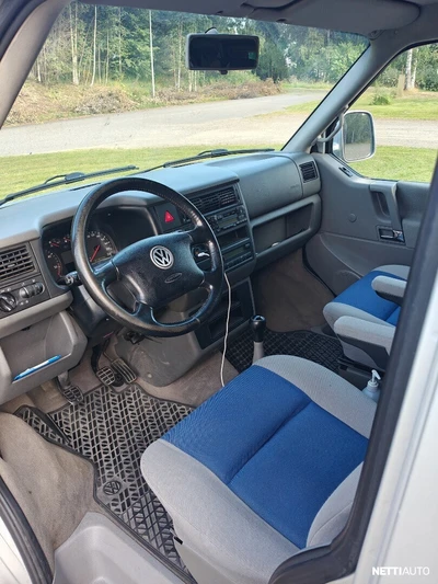 Volkswagen Multivan 2002, photo 7/9