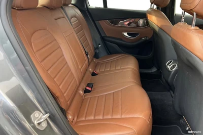 Mercedes-Benz GLC 2018, kuva 7/8