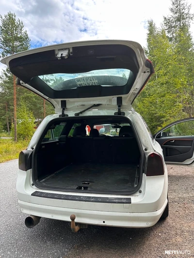 Volvo V70 2008, kuva 6/10