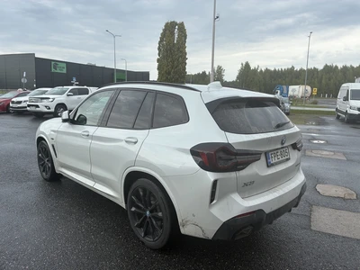 BMW X3 X3 xDrive30e Farmari 2022, photo 3/10