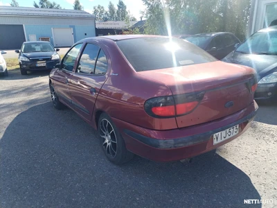 Renault Megane 4D CLASSIC 1.6-LA0F0G/257 1998, photo 4/5