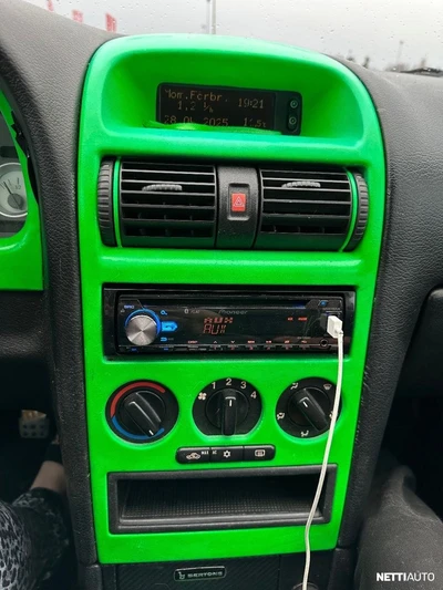 Opel Astra Bertone 2001, photo 3/17