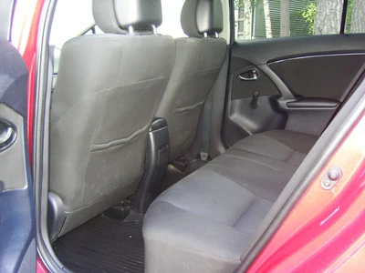 Toyota Avensis 2012, kuva 7/10