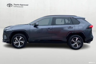 Toyota RAV4 Plug-In 2025, photo 2/10