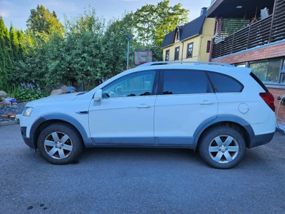 Chevrolet Captiva 2011, kuva 3/12