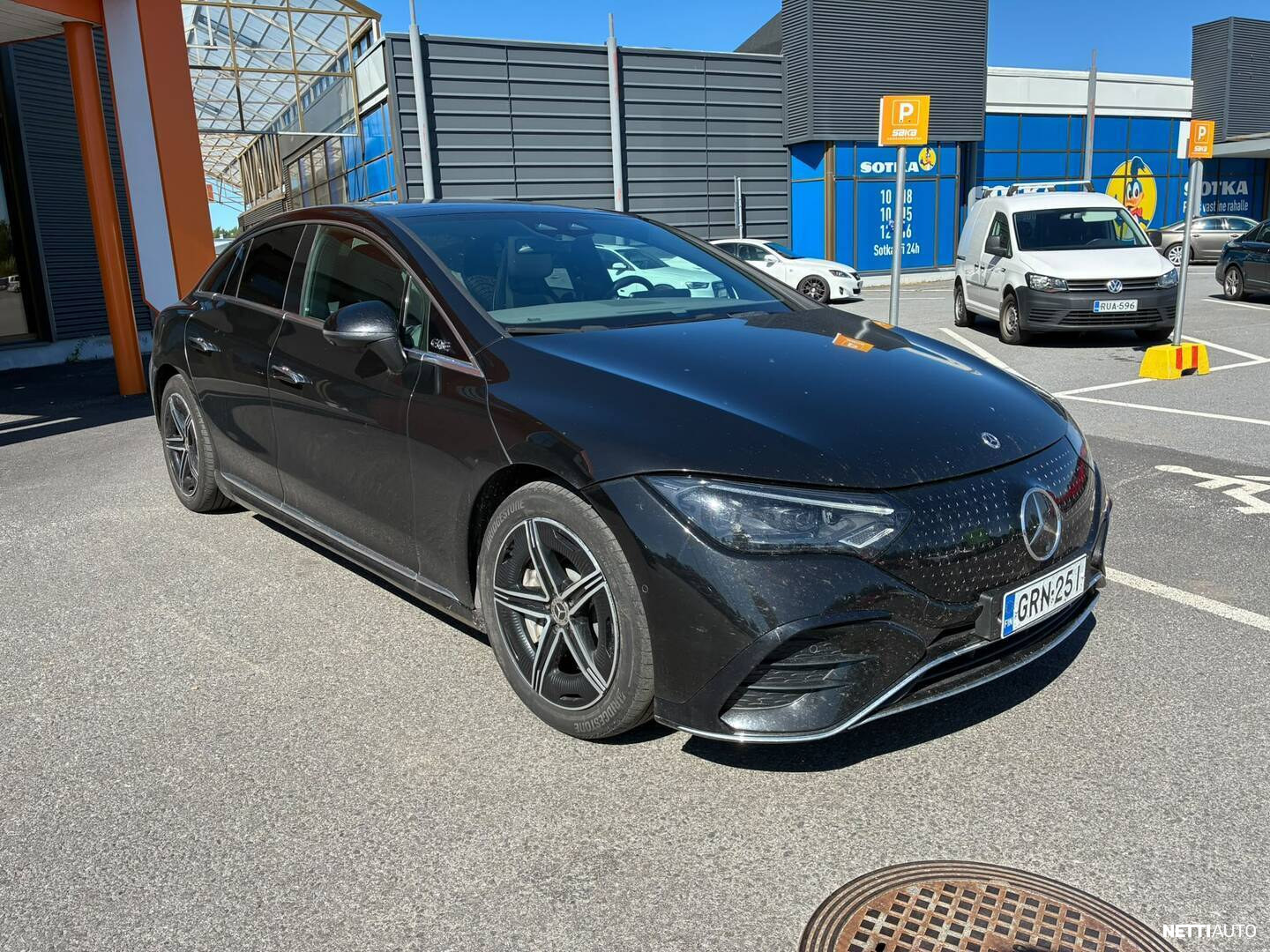 Mercedes-Benz EQE