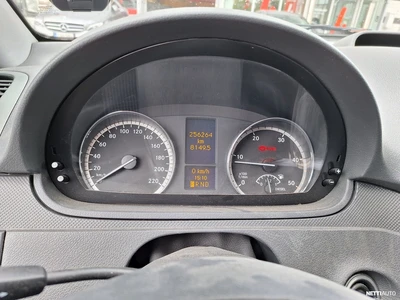Mercedes-Benz Vito 2011, photo 5/11