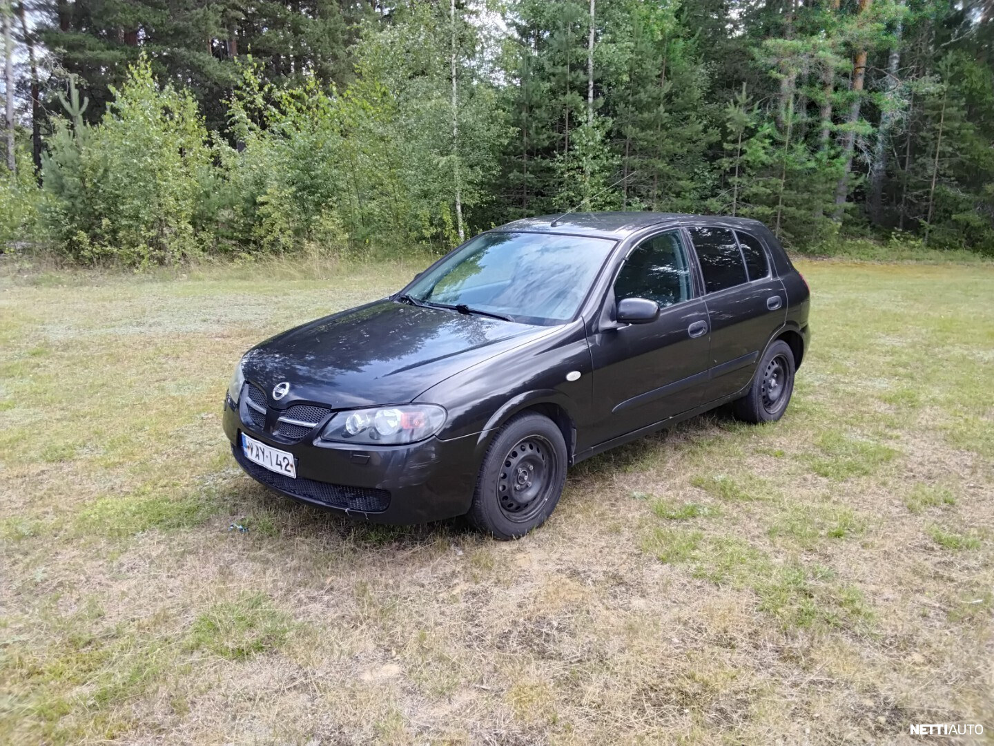Nissan Almera