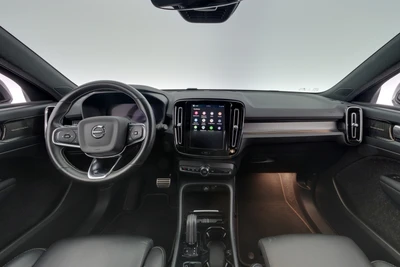Volvo XC40 P8 AWD Business R-Design aut 2021, kuva 7/13