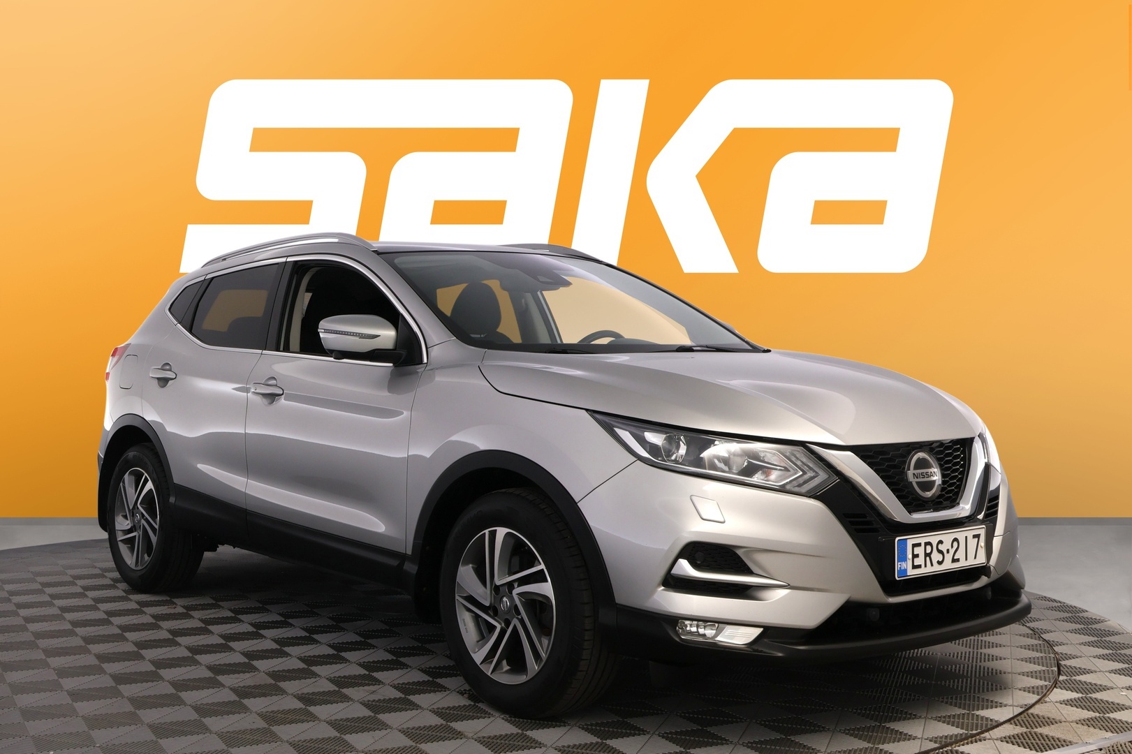 Nissan Qashqai DIG-T 160 N-Connecta 2WD DCT roof pack EVAPO