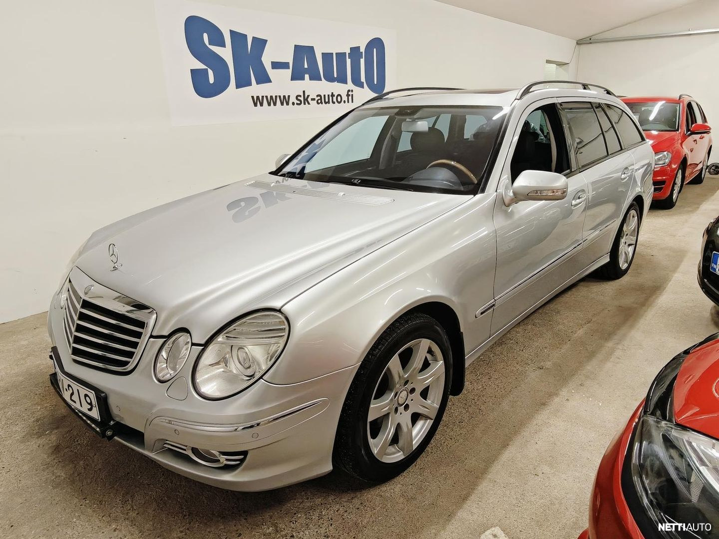 Mercedes-Benz E
