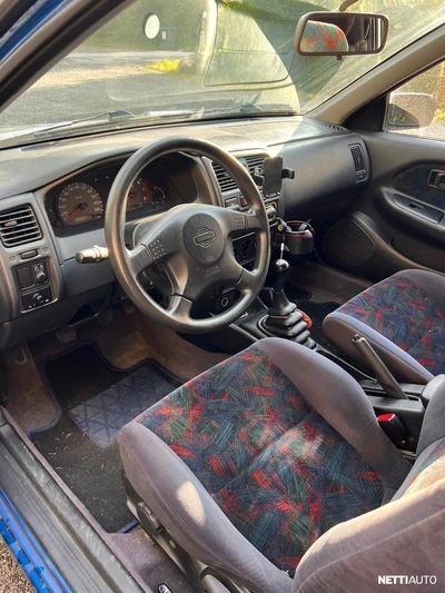 Nissan Almera 1999, kuva 6/9