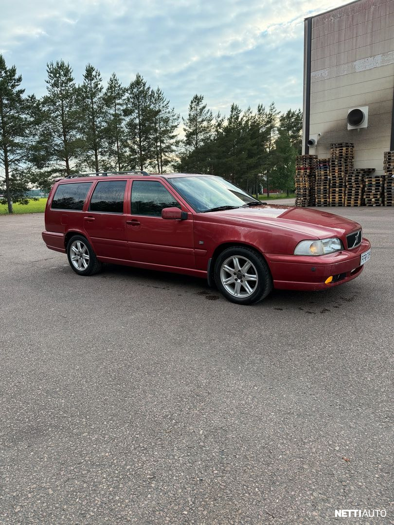 Volvo V70