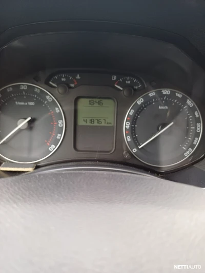 Skoda Octavia Combi 1,9 TDI Ambiente 2008, kuva 7/9