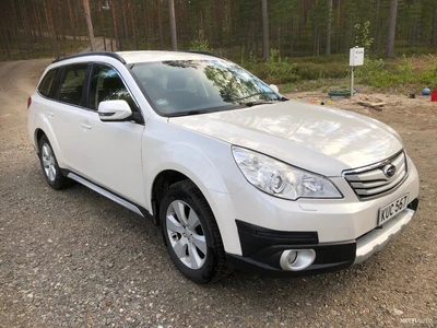 Subaru Outback 2.5 AT CNG 2011, kuva 2/9