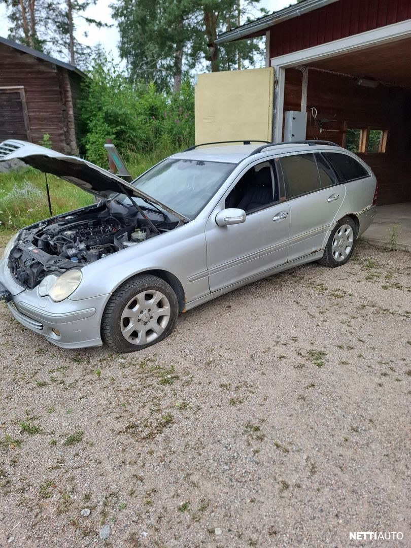 Mercedes-Benz C 200
