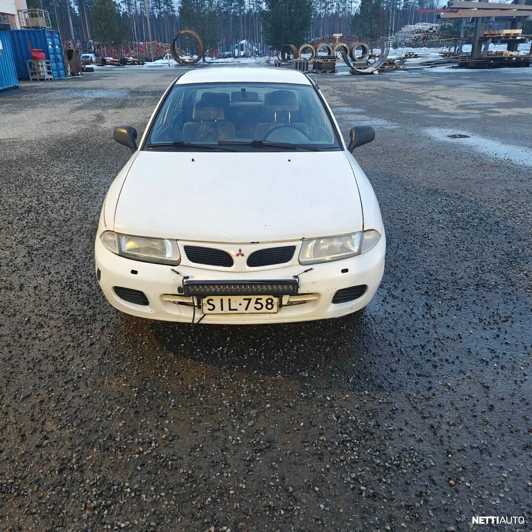 Mitsubishi Carisma