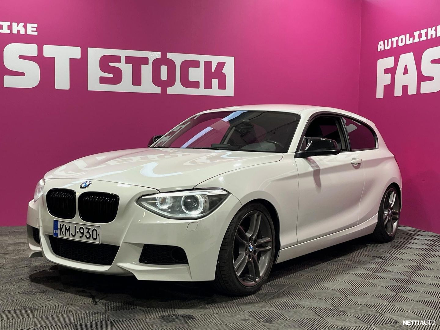 BMW 114