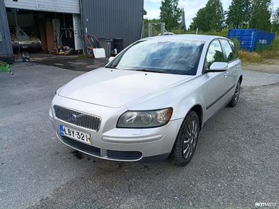 Volvo V50 2006, kuva 1/10