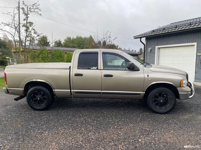 Dodge Ram 1500 SLT 2004, photo 2/14