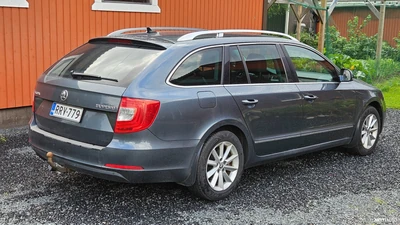 Skoda Superb 2015, kuva 4/18