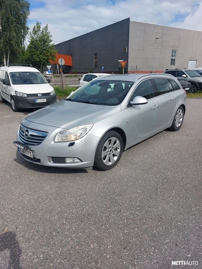 Opel Insignia 2009, photo 1/7