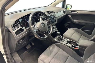 Volkswagen Touran 2018, kuva 6/29