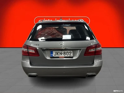 Mercedes-Benz E 2012, photo 7/28