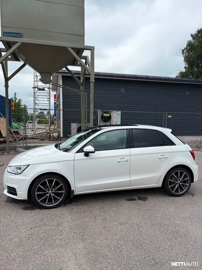 Audi A1 2017, photo 4/24