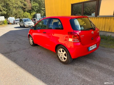 Toyota Yaris 2009, photo 5/8