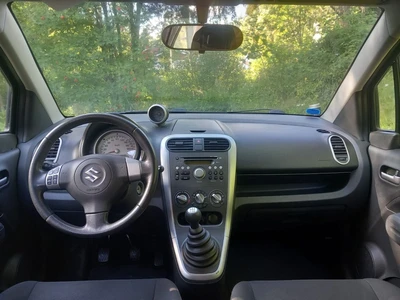 Suzuki Splash 2009, kuva 3/11