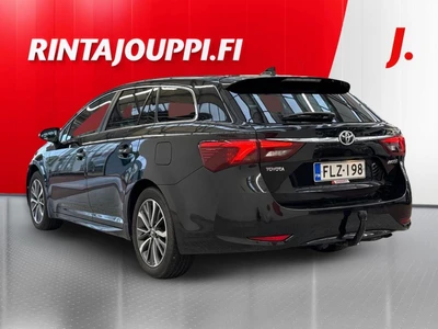 Toyota Avensis 2015, photo 2/32