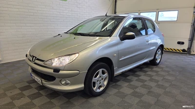 Peugeot 206 Trendy 1,4 3d 2006, kuva 1/30