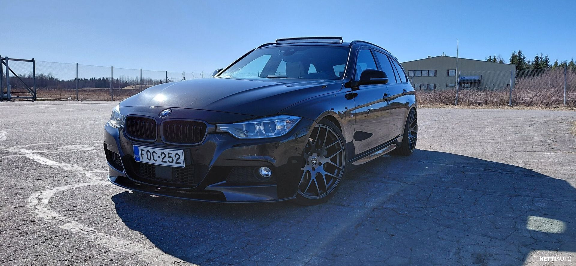 BMW 335