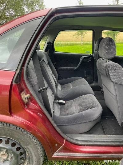Opel Vectra 1,8i 16V GL 5d 1997, kuva 6/8