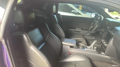Dodge Challenger 2010, photo 2/4