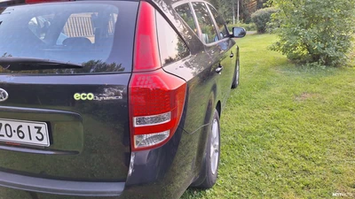 Kia Ceed 1,4 ISG LX SW EcoDynamics 2011, kuva 6/27
