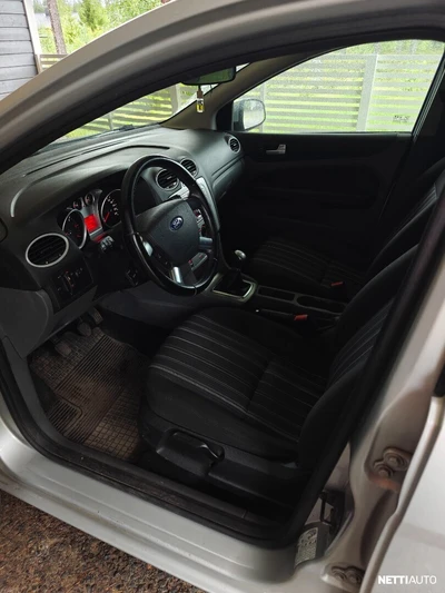 Ford Focus 2008, kuva 6/10