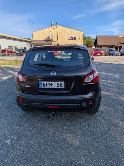 Nissan Qashqai 2011, kuva 2/9