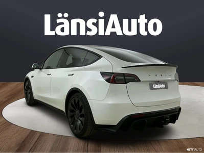 Tesla Model Y Performance 2022, kuva 5/6