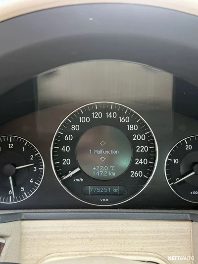 Mercedes-Benz E 2004, photo 6/6