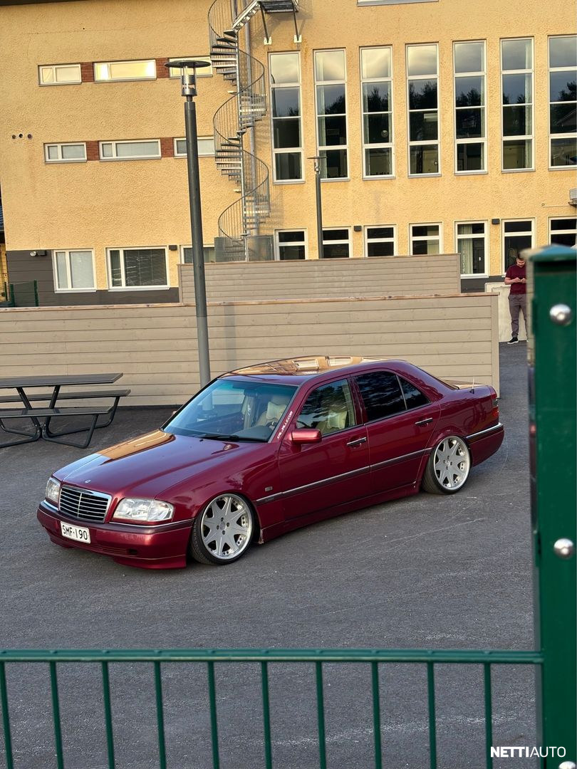Mercedes-Benz C